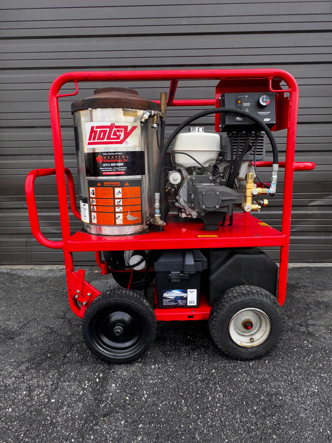 Hotsy® "Pre-Owned" Hot Water Pressure Washer - Model 1075SSE- Commercial Grade - Honda GX390