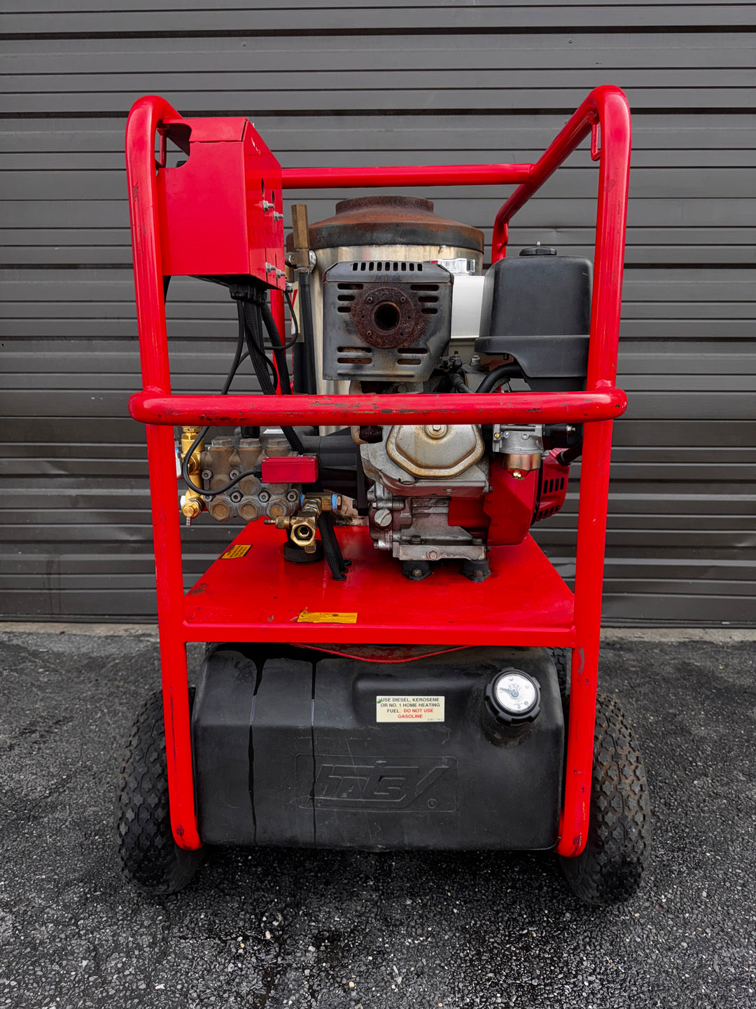 Hotsy® "Pre-Owned" Hot Water Pressure Washer - Model 1075SSE- Commercial Grade - Honda GX390